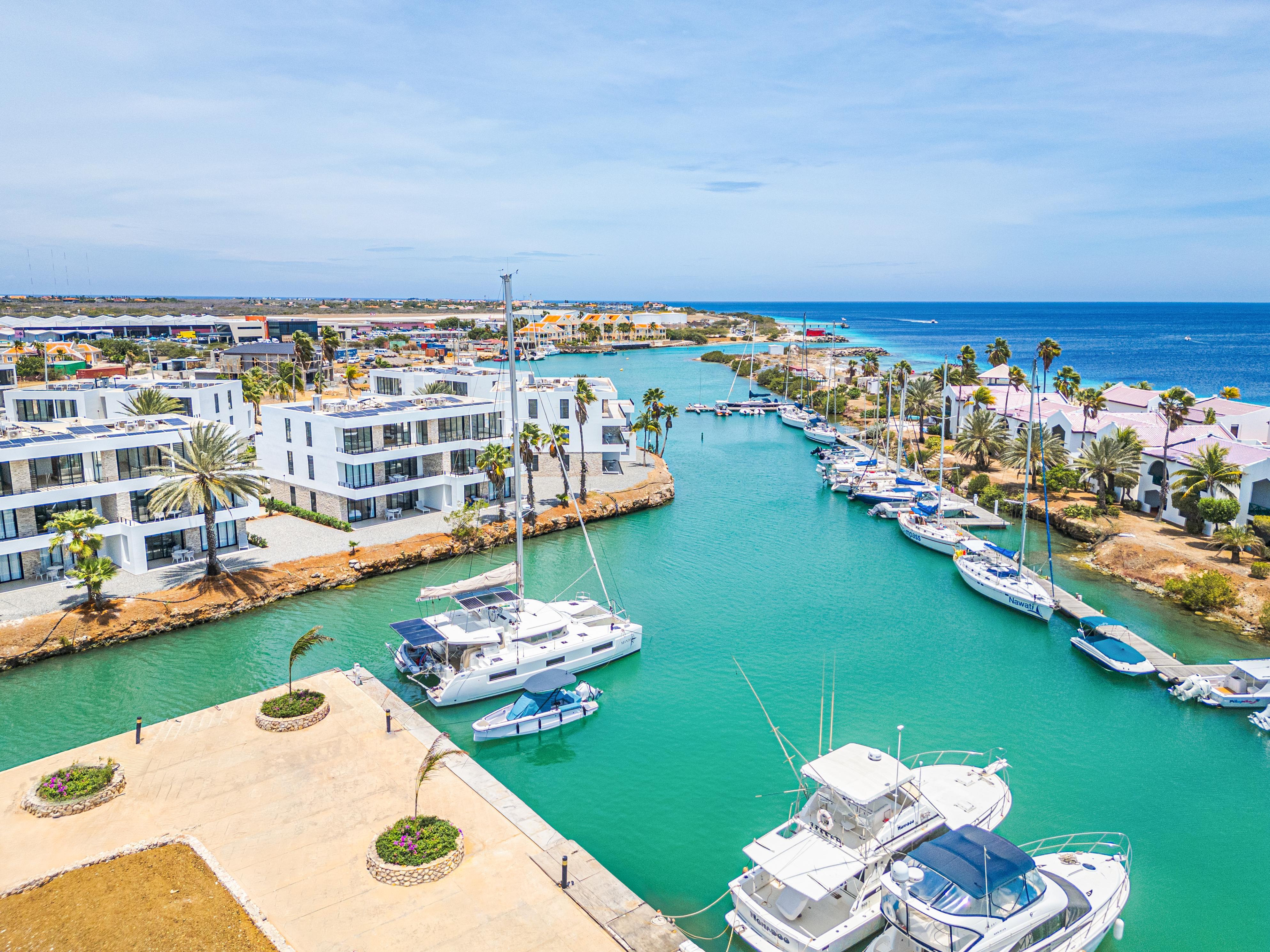 Van Der Valk Plaza Beach & Dive Resort Bonaire คราเลนไดค์ ภายนอก รูปภาพ