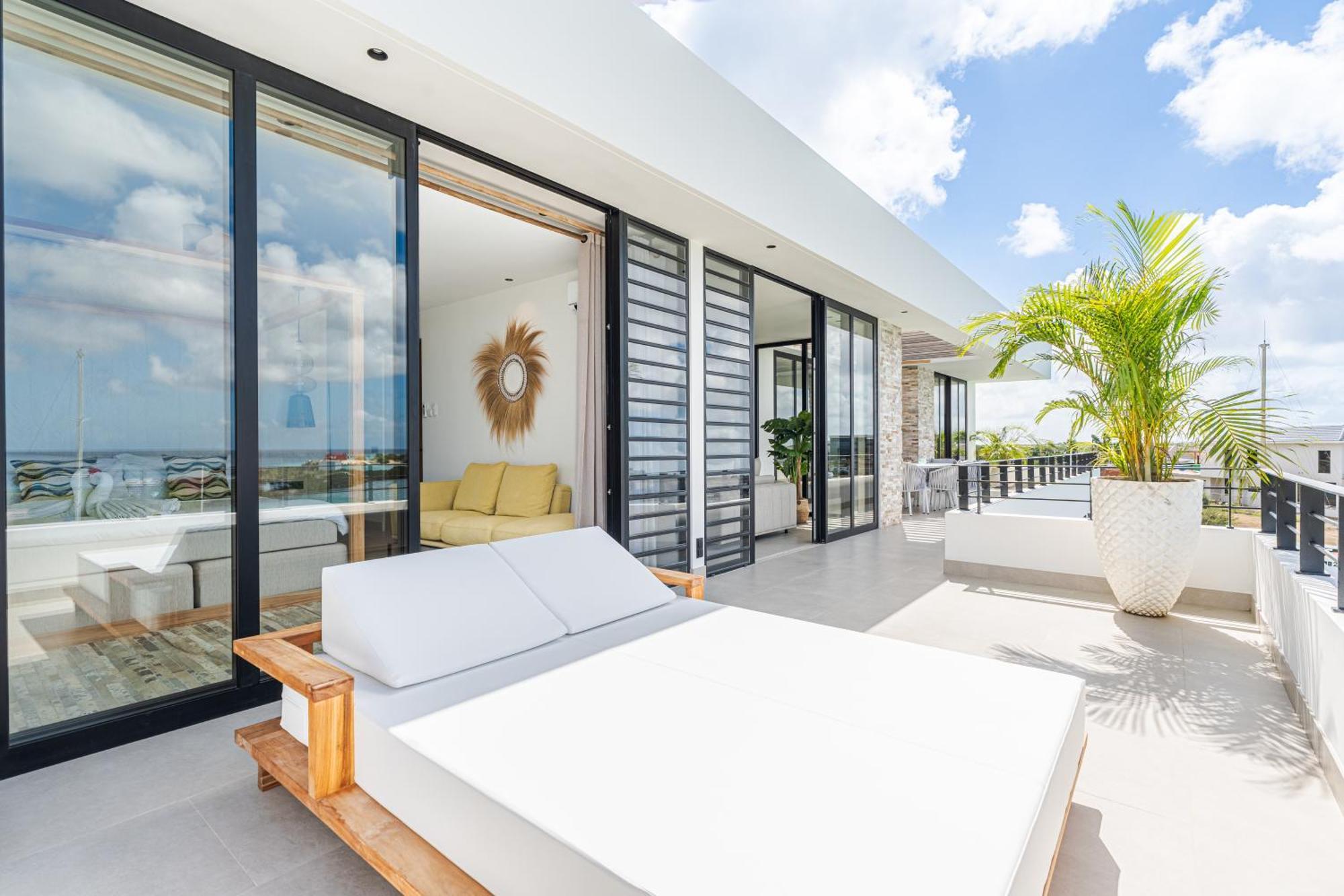 Van Der Valk Plaza Beach & Dive Resort Bonaire คราเลนไดค์ ภายนอก รูปภาพ