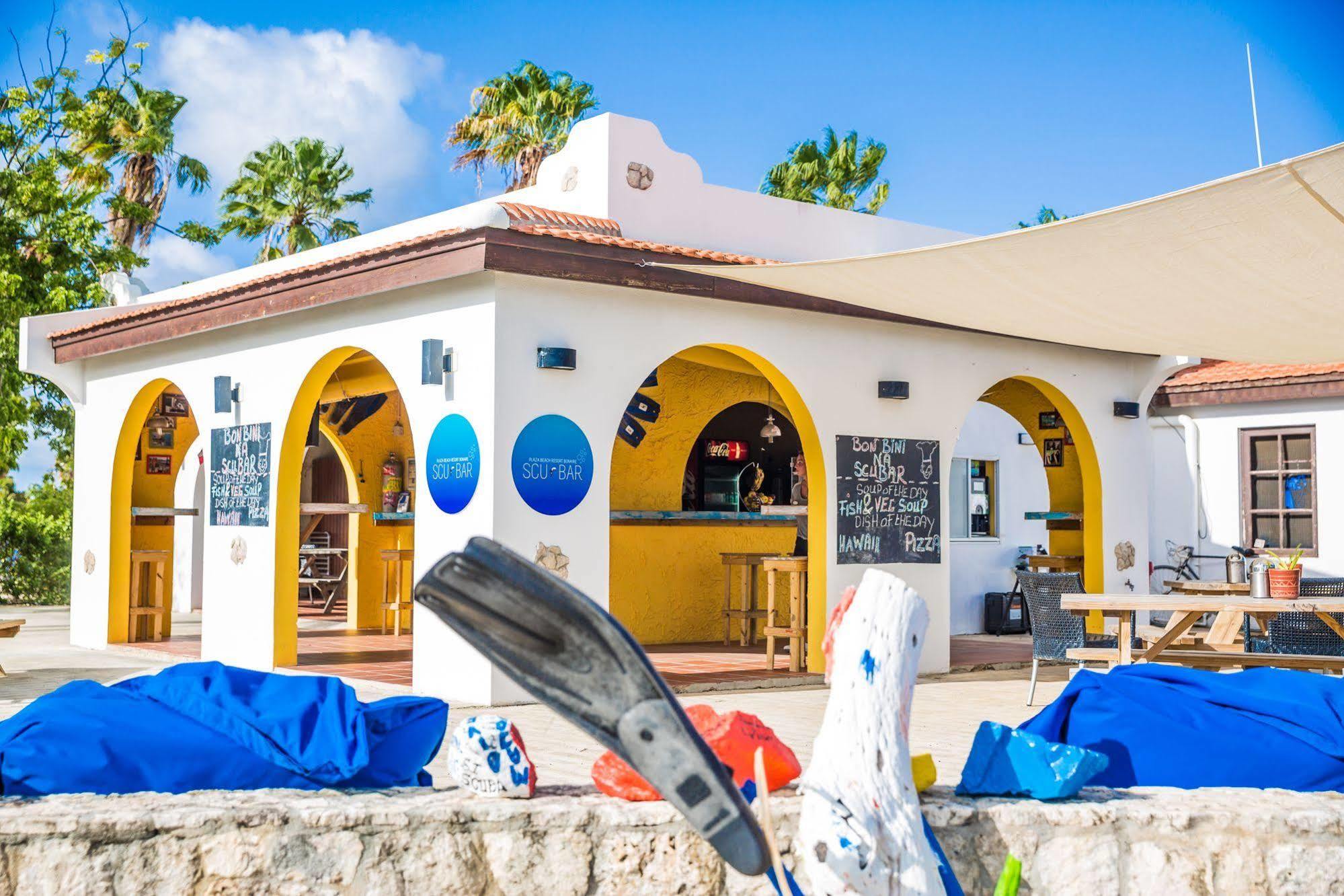 Van Der Valk Plaza Beach & Dive Resort Bonaire คราเลนไดค์ ภายนอก รูปภาพ